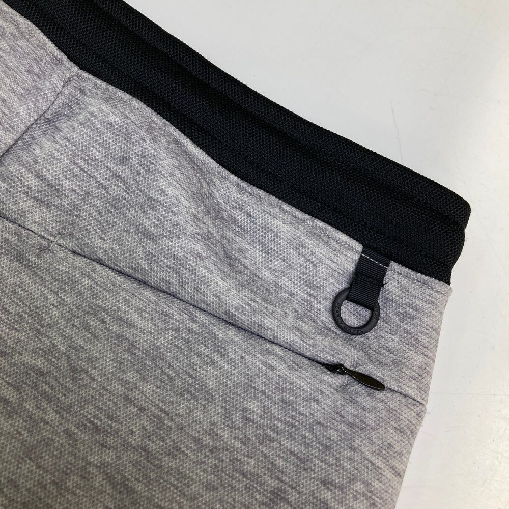 241003000329 ゴルフウェア