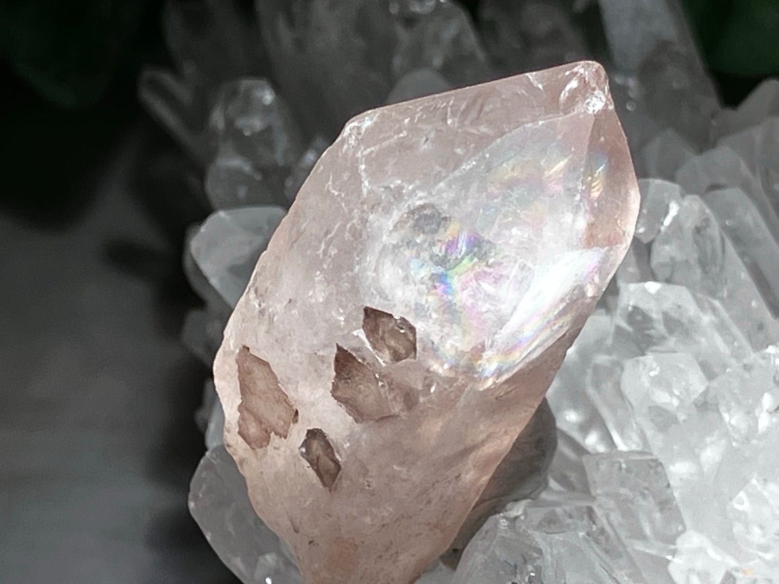 ブラジル・ディアマンティーナ産 レムリアンシードクリスタル ブラジル