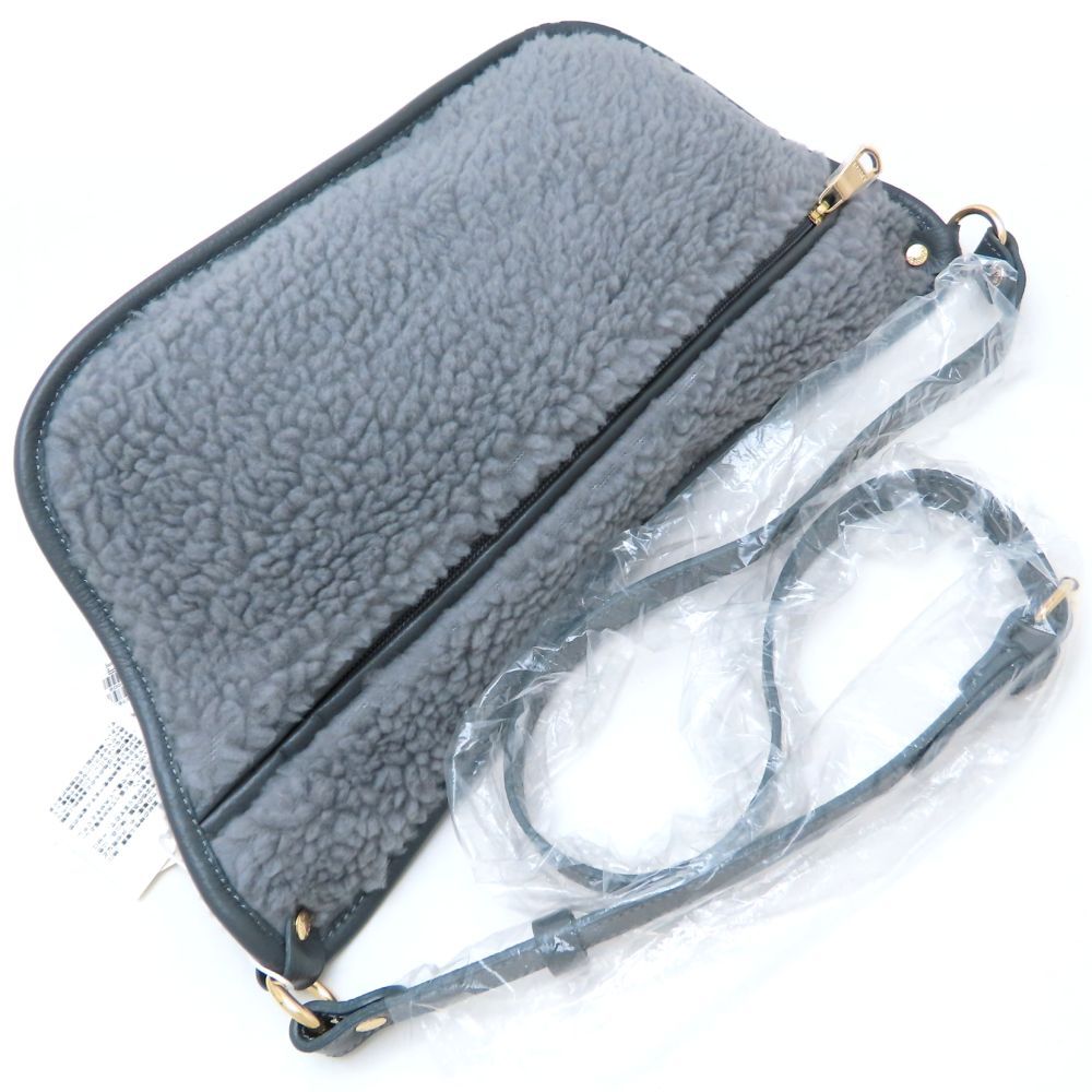 ボアxレザー グレー