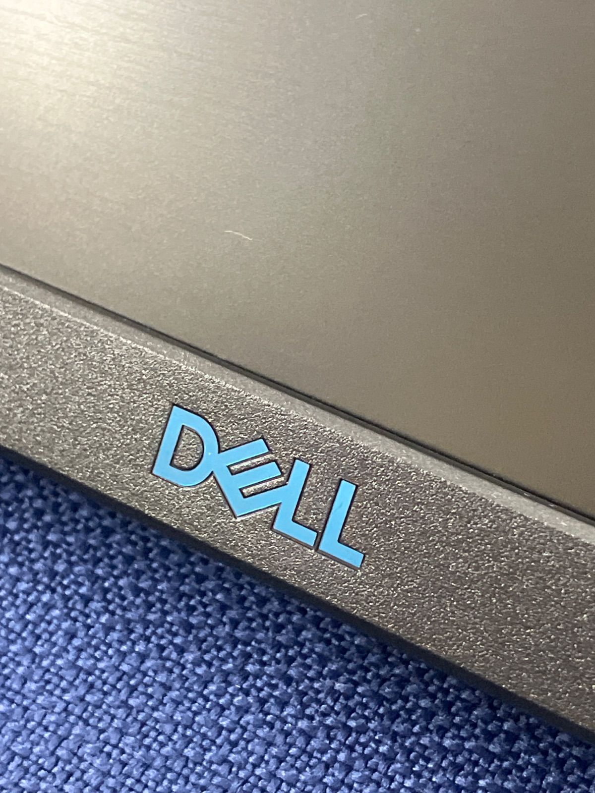DELL ディスプレイ