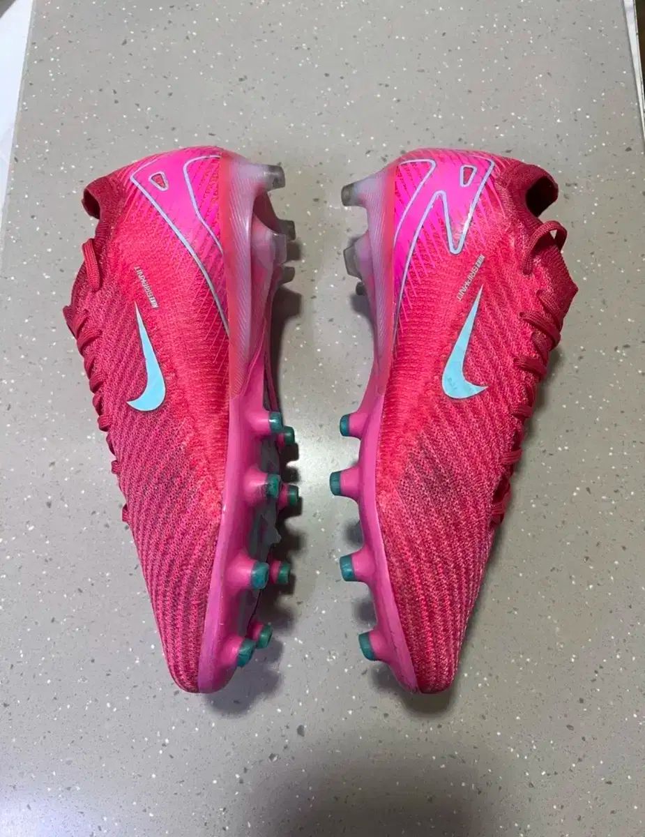 255 mm NIKE マーキュリアル ヴェイパー16 エリート AG