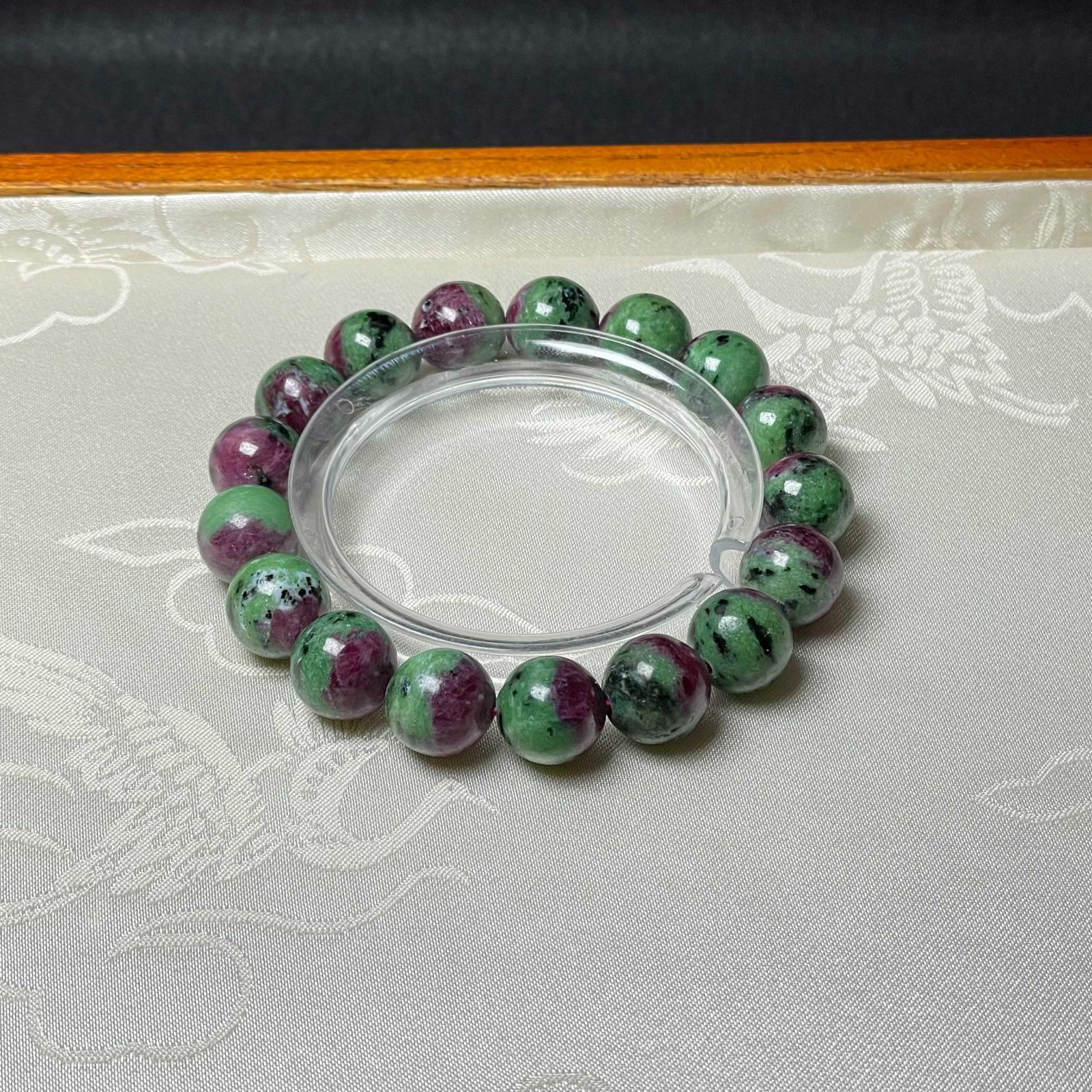 EU製 ルビーインゾイサイト パワーストーン ブレスレット 天然石 原石 お守り プレゼント 11.9-12.3 mm ZB 9642