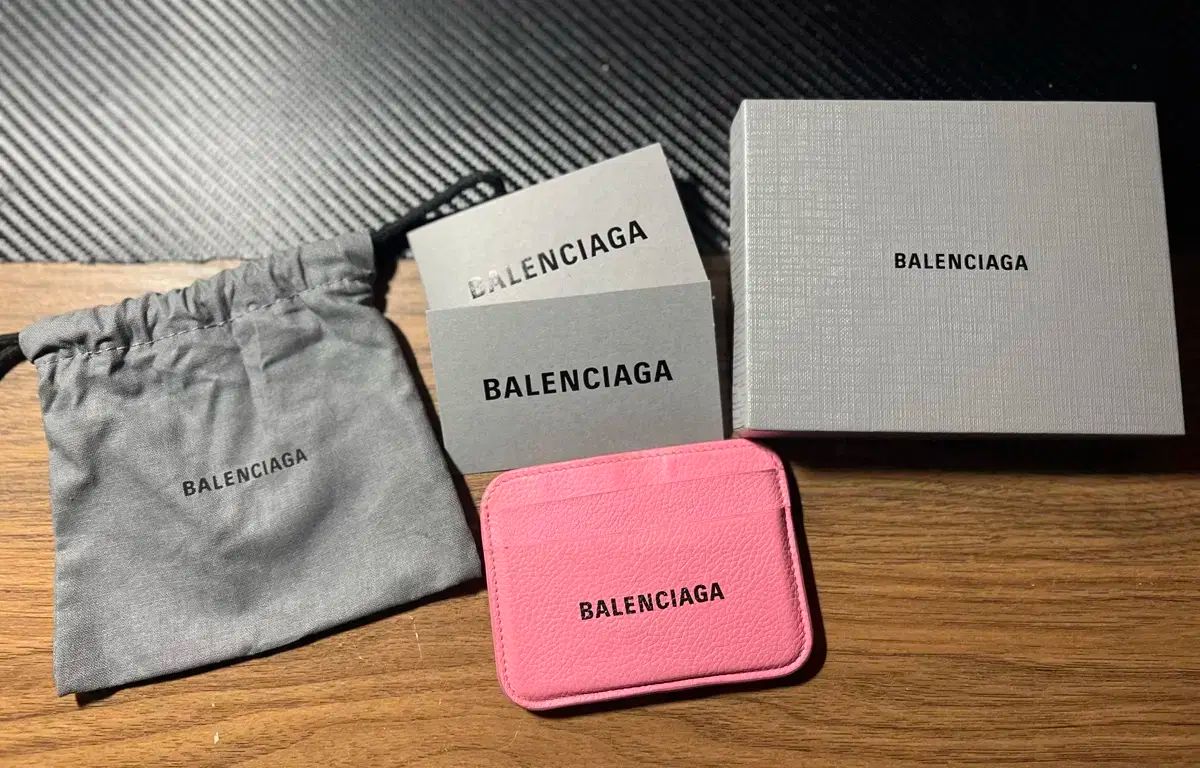バレンシアガ ピンク カードウォレット フルセット