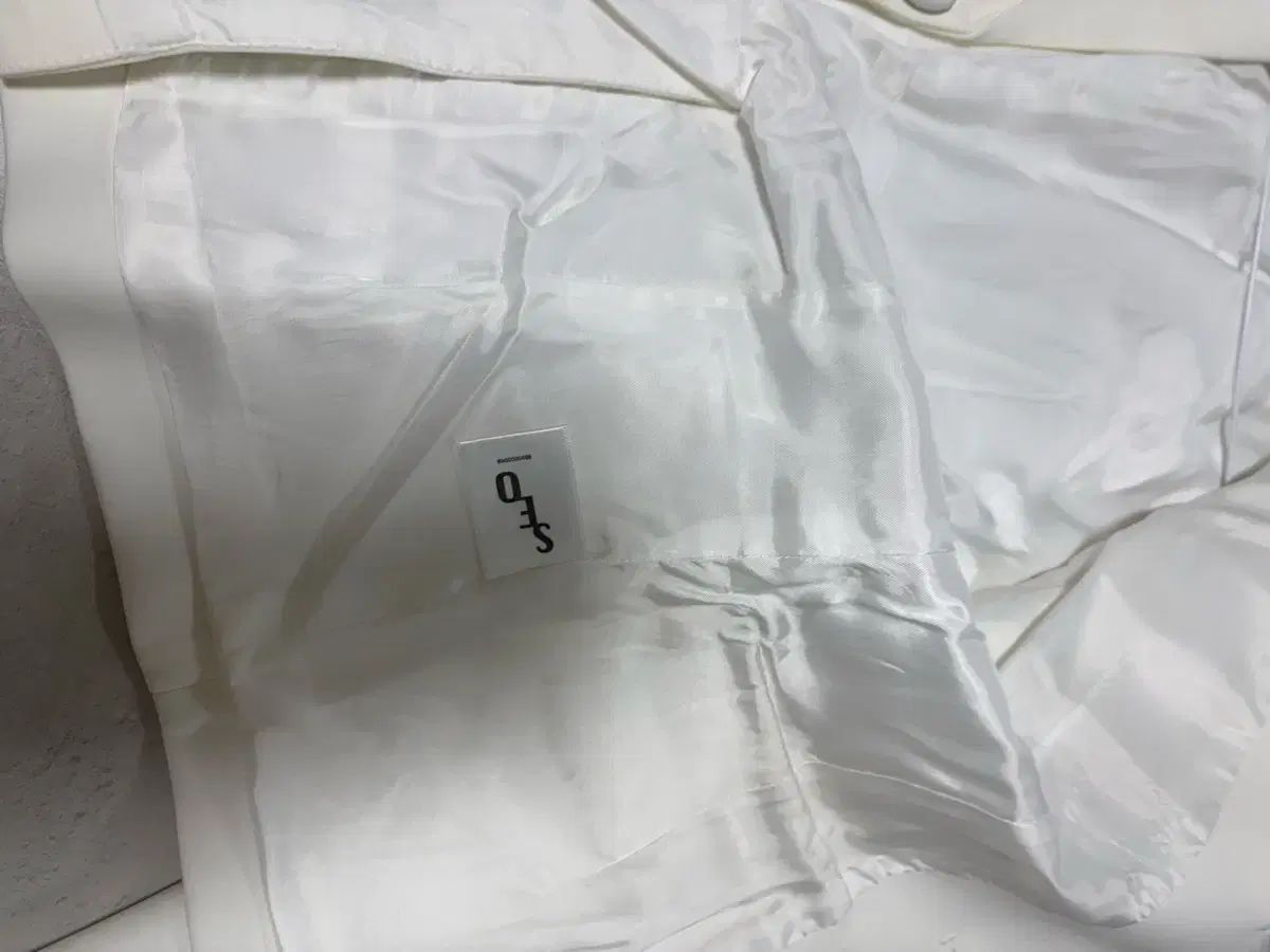 ジャケット プリーツ