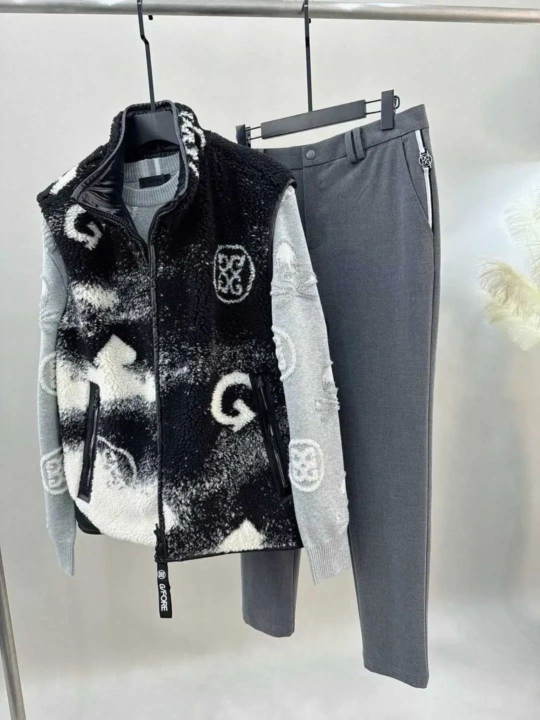 ゴルフウェア ジーフォア