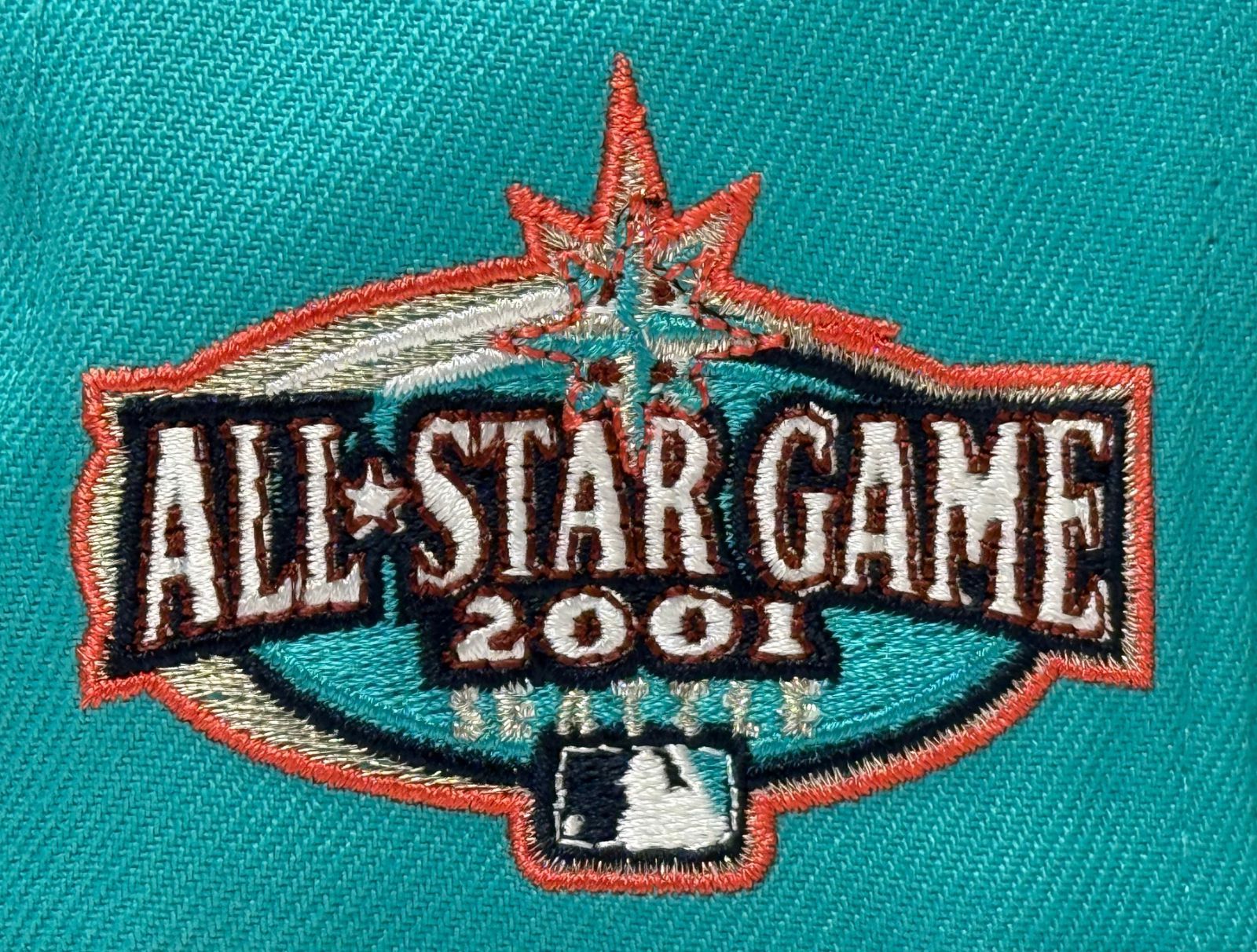 フィッティドキャップ