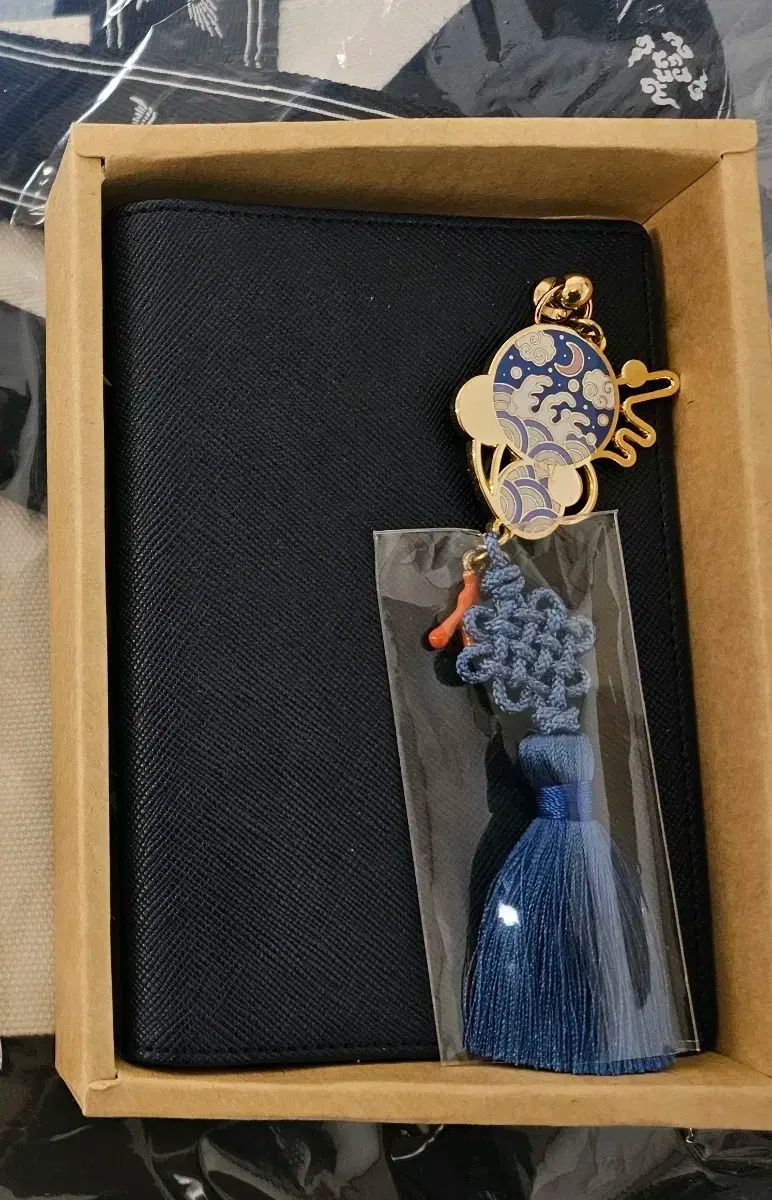 ☆インディアン 迷彩柄 カーキ デニム MIX ダメージ リメイク シャツ