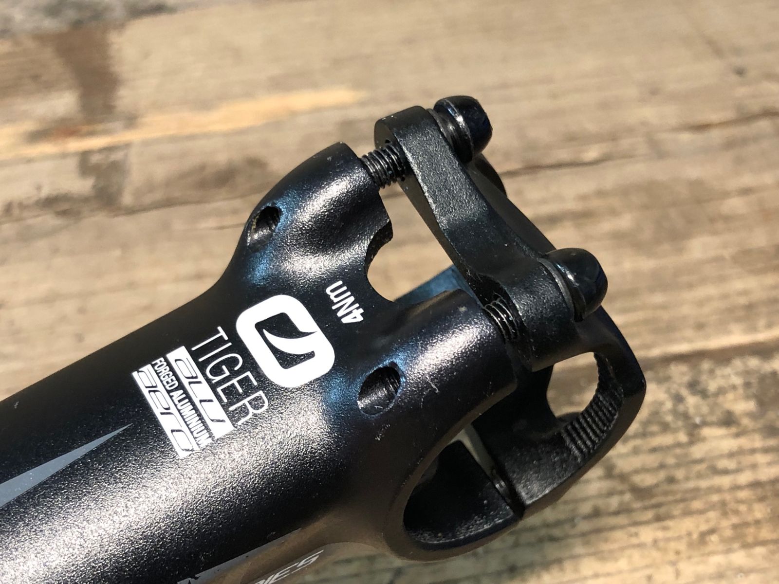 MOST 「モスト」 TIGER ALU AERO φ31.8 90mm ステム ⁄ AKIBA店