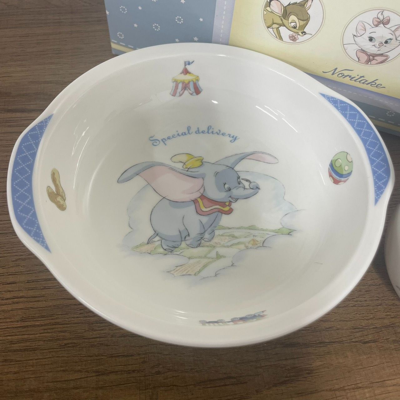 ダンボ 4点セット