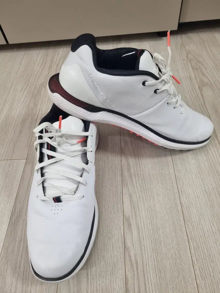 アンダーアーマー