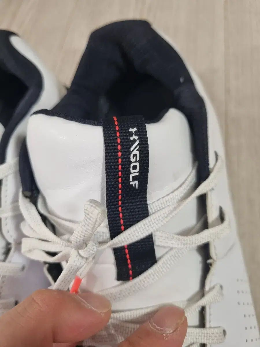 アンダーアーマー HGゴルフ 白 ゴルフシューズ