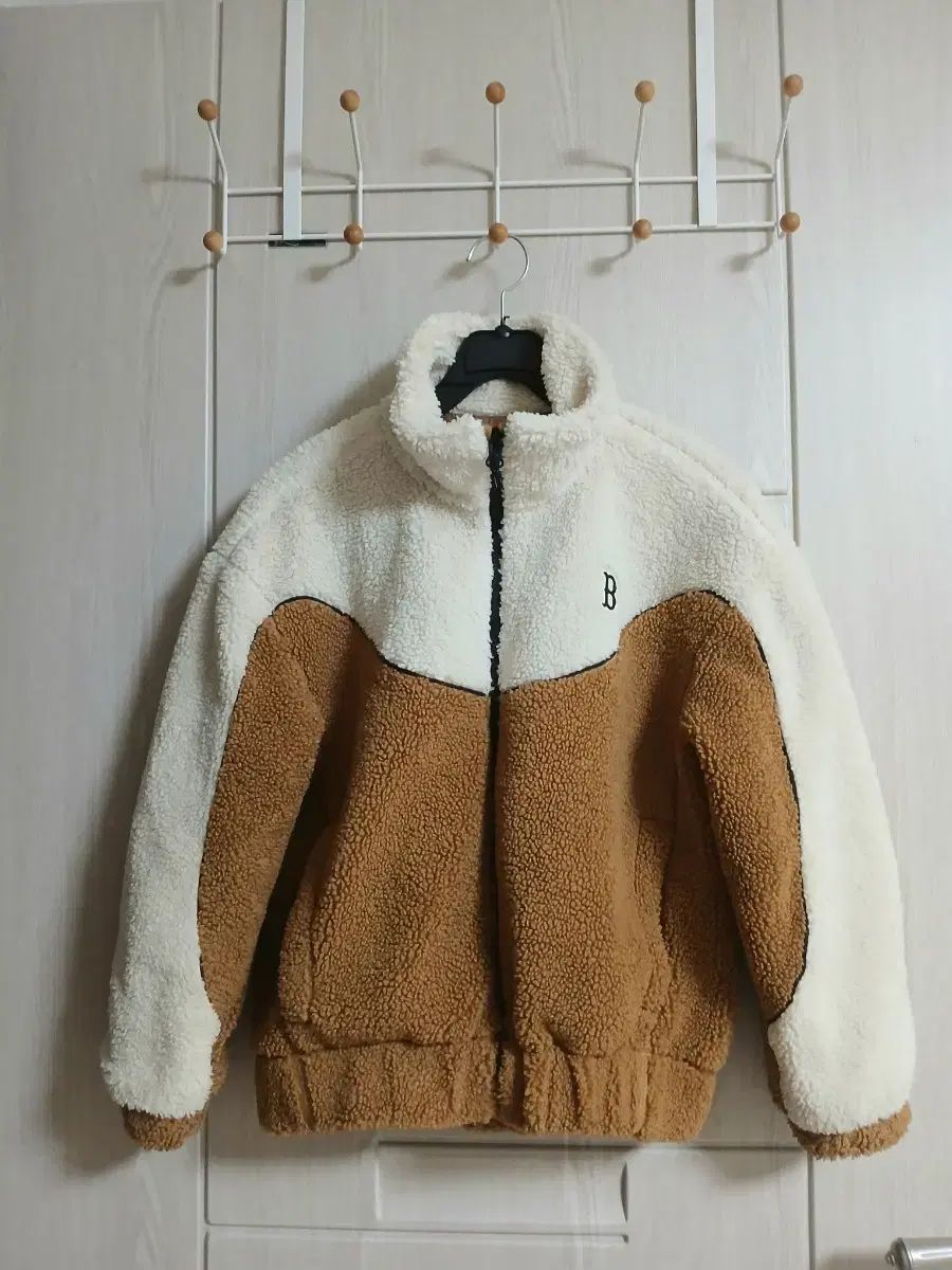 ほぼ MLB キッズ シープスキン フリース アウター 145 | ブラウン アイボリー