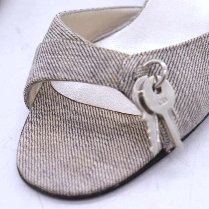 クリスチャンディオール ミュール 南京錠 チャーム付 サンダル ブランド 靴 イタリア製 レディース グレー Christian Dior