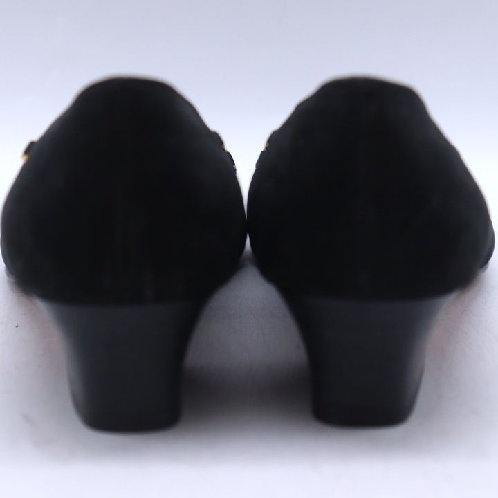 パンプス ヴァラ