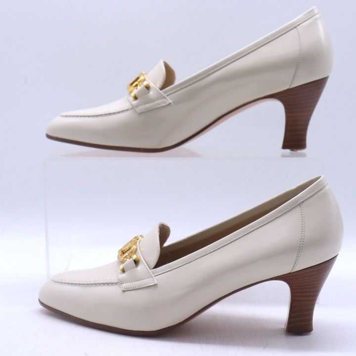  サルヴァトーレフェラガモ パンプス ガンチーニ ビット シューズ 靴 イタリア製 レディース ベージュ Salvatore Ferragamo その他 靴