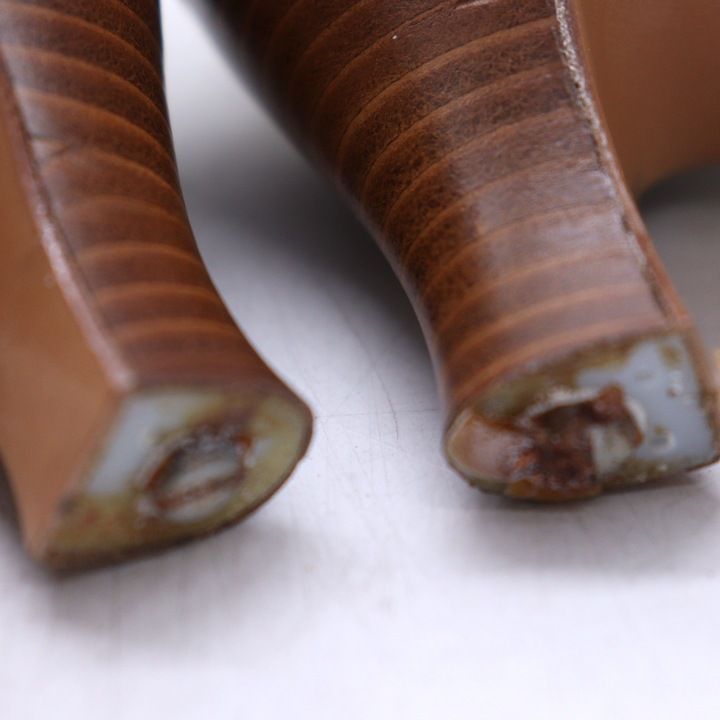 サルヴァトーレフェラガモ パンプス ガンチーニ ビット シューズ 靴 イタリア製 レディース 5サイズ ベージュ Salvatore Ferragamo