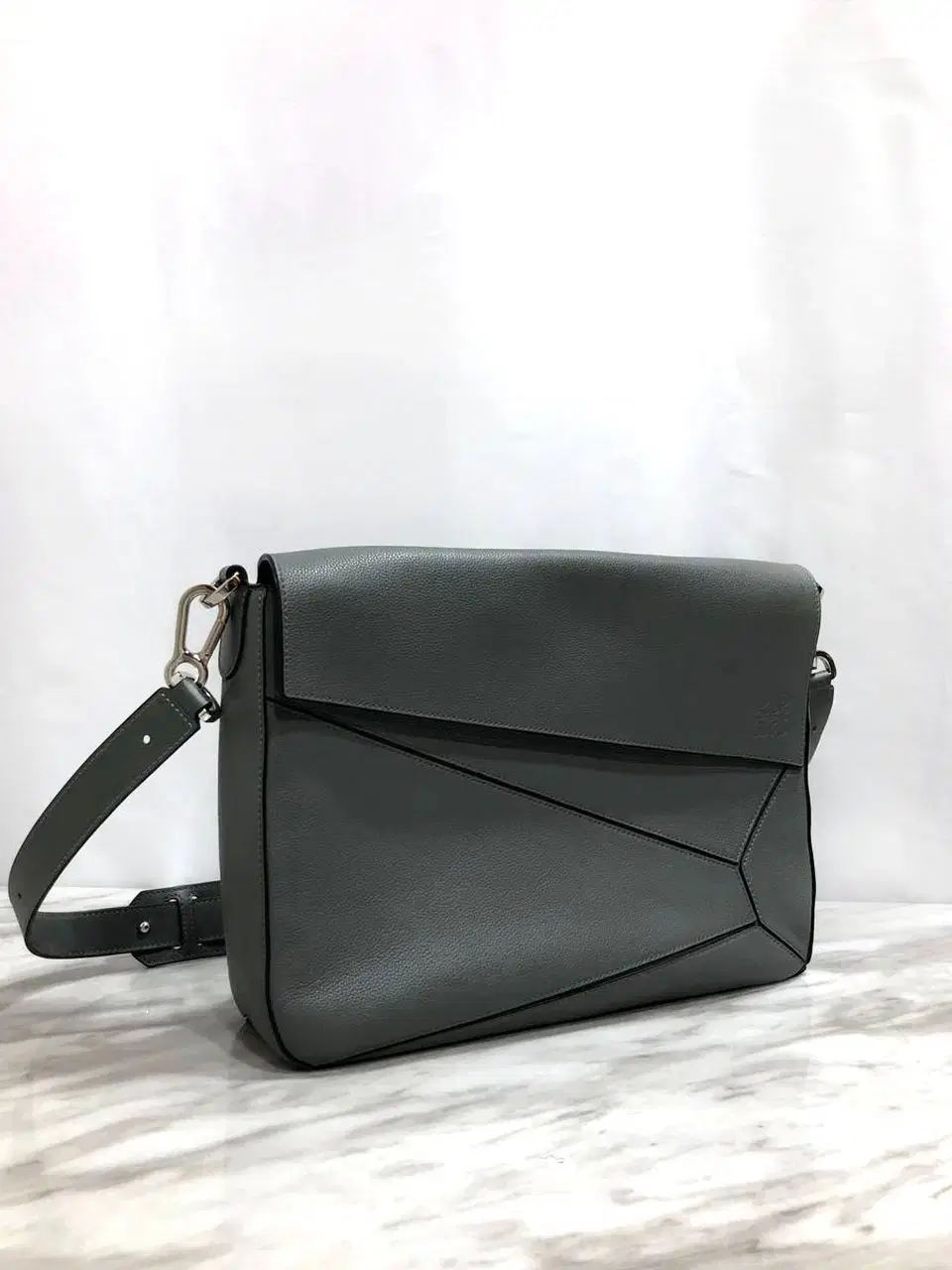 LOEWE ロエベ パズル メッセンジャーバッグ 32412 T_1560