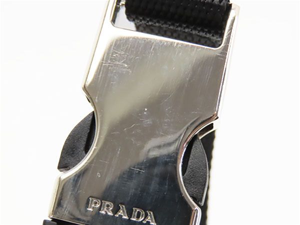 ショルダーポーチ