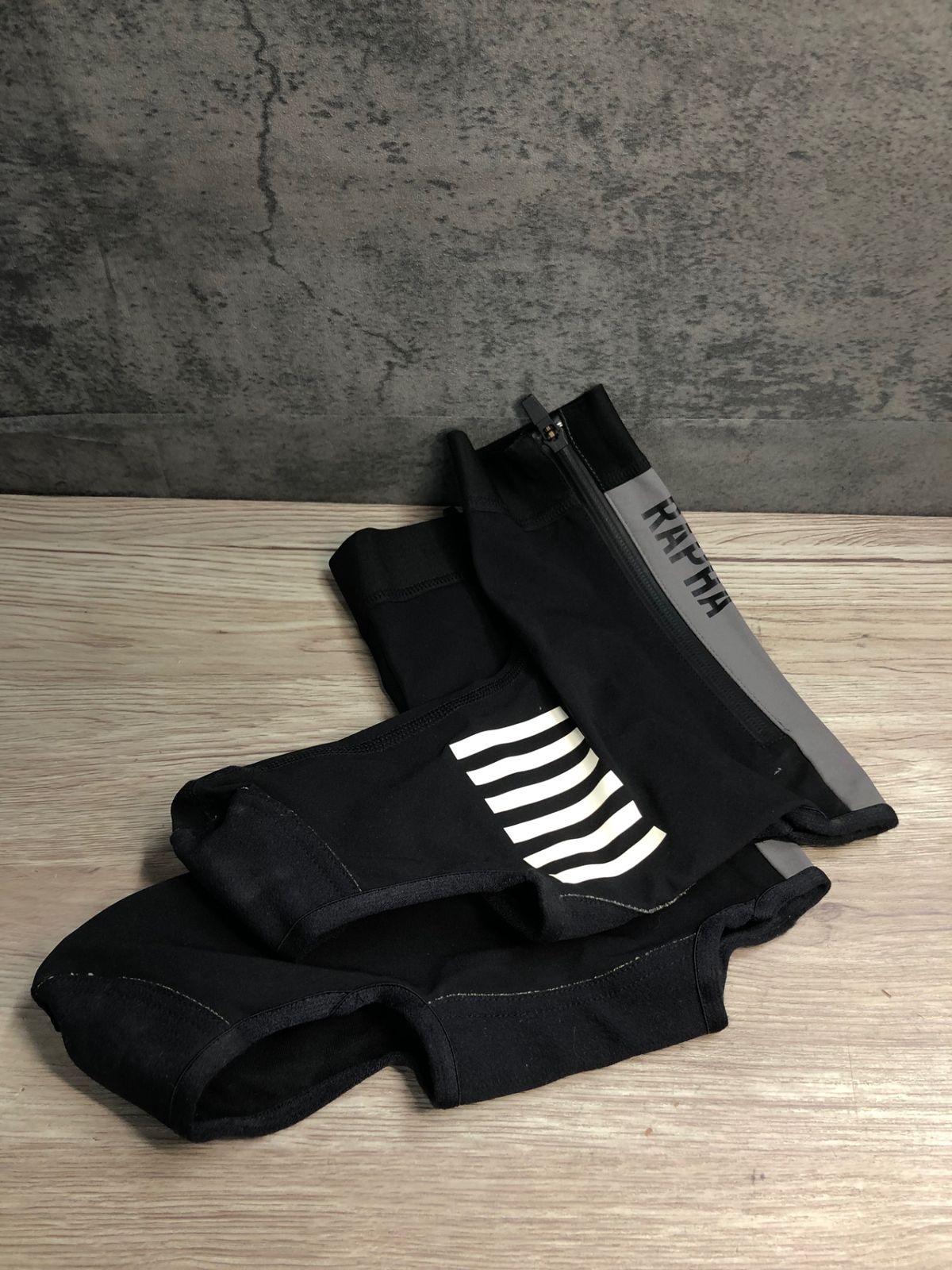 Rapha シューズカバー 本物 ブラック Rapha Pro Team ブラック Mラファ