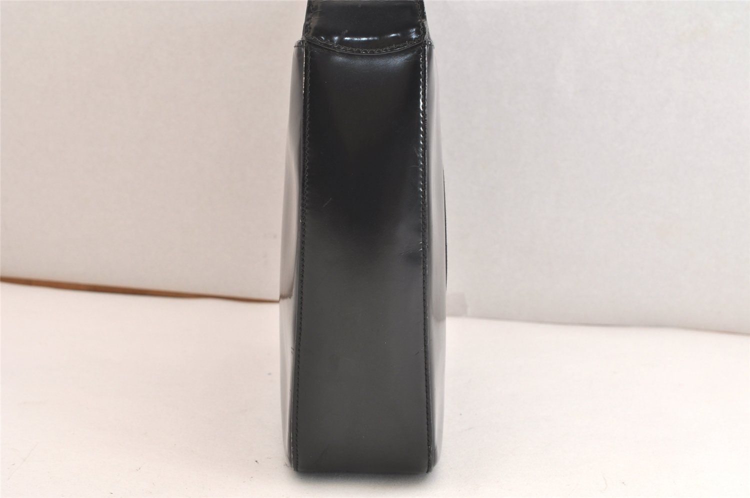 ショルダーハンドバッグ