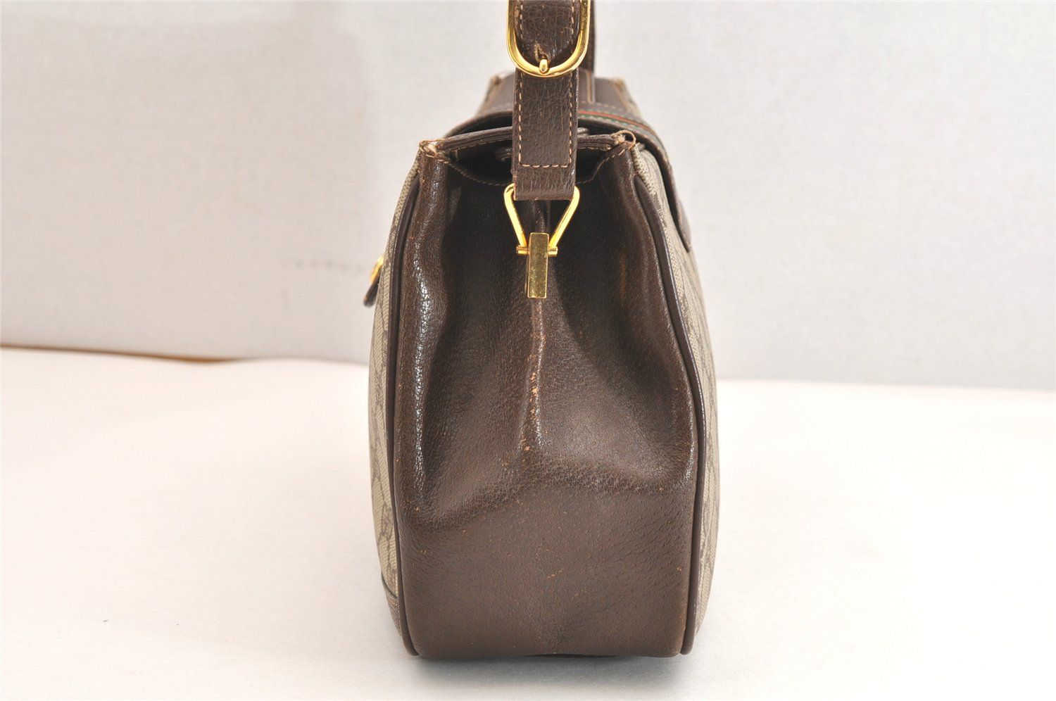 レザー ブラウン