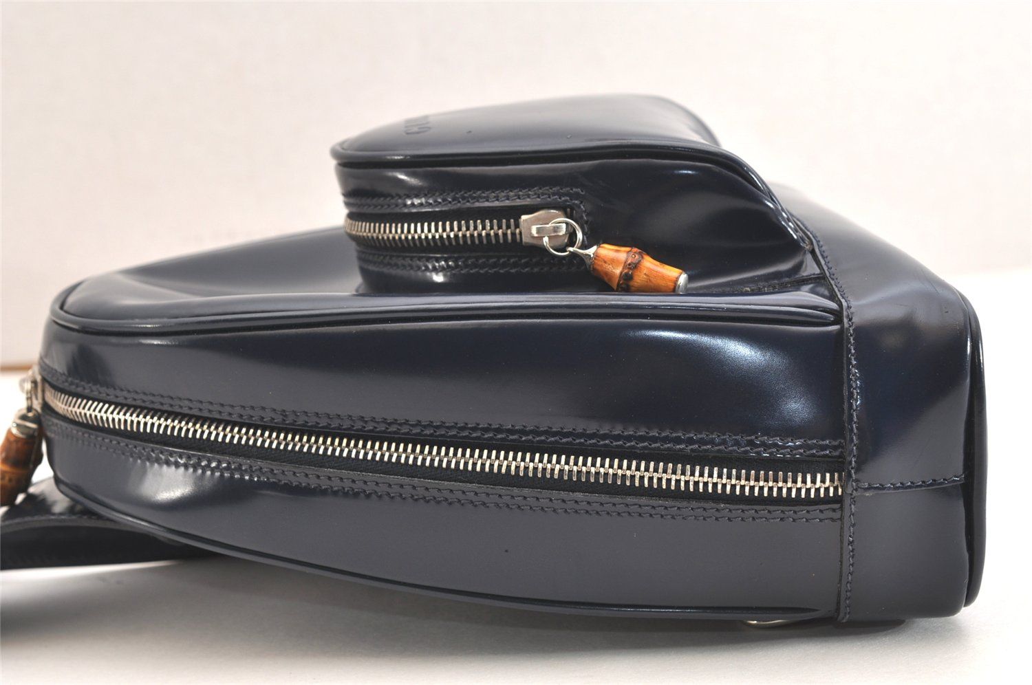 ショルダーバッグ 財布