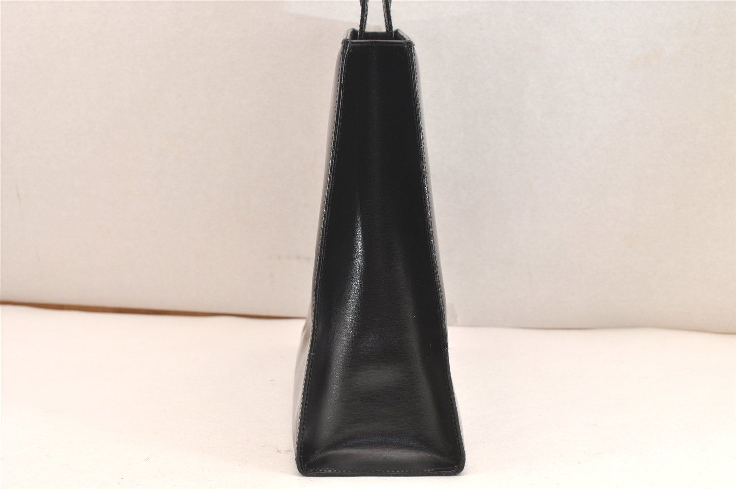 ハンドバッグ ビニール