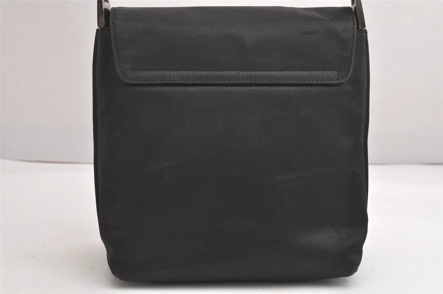 ショルダーハンドバッグ