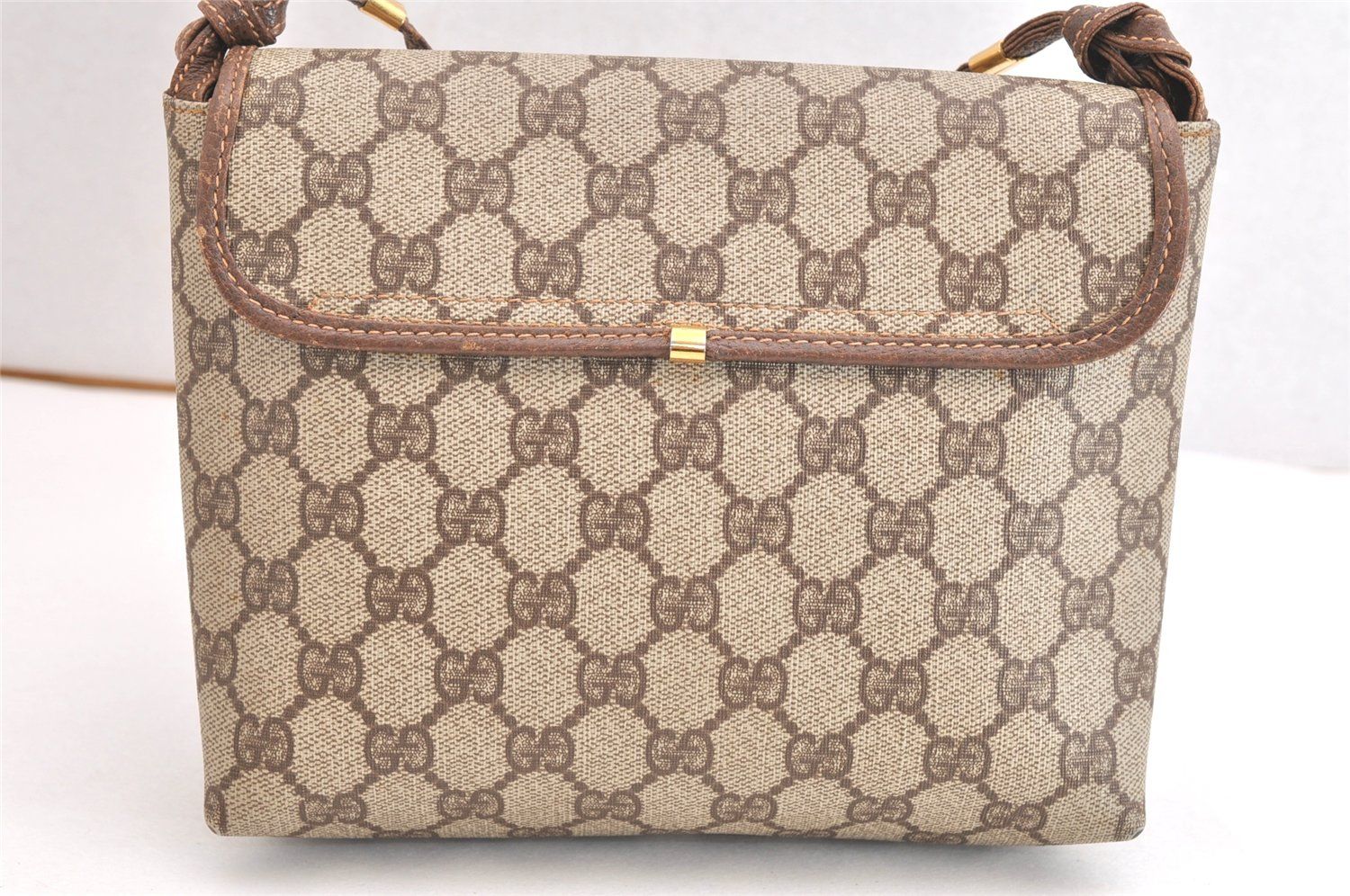 ショルダークロスボディーバッグ