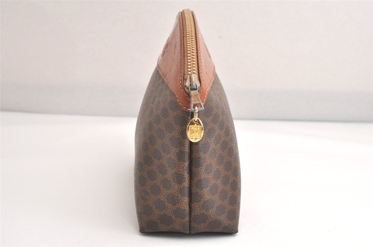 レザー ブラウン