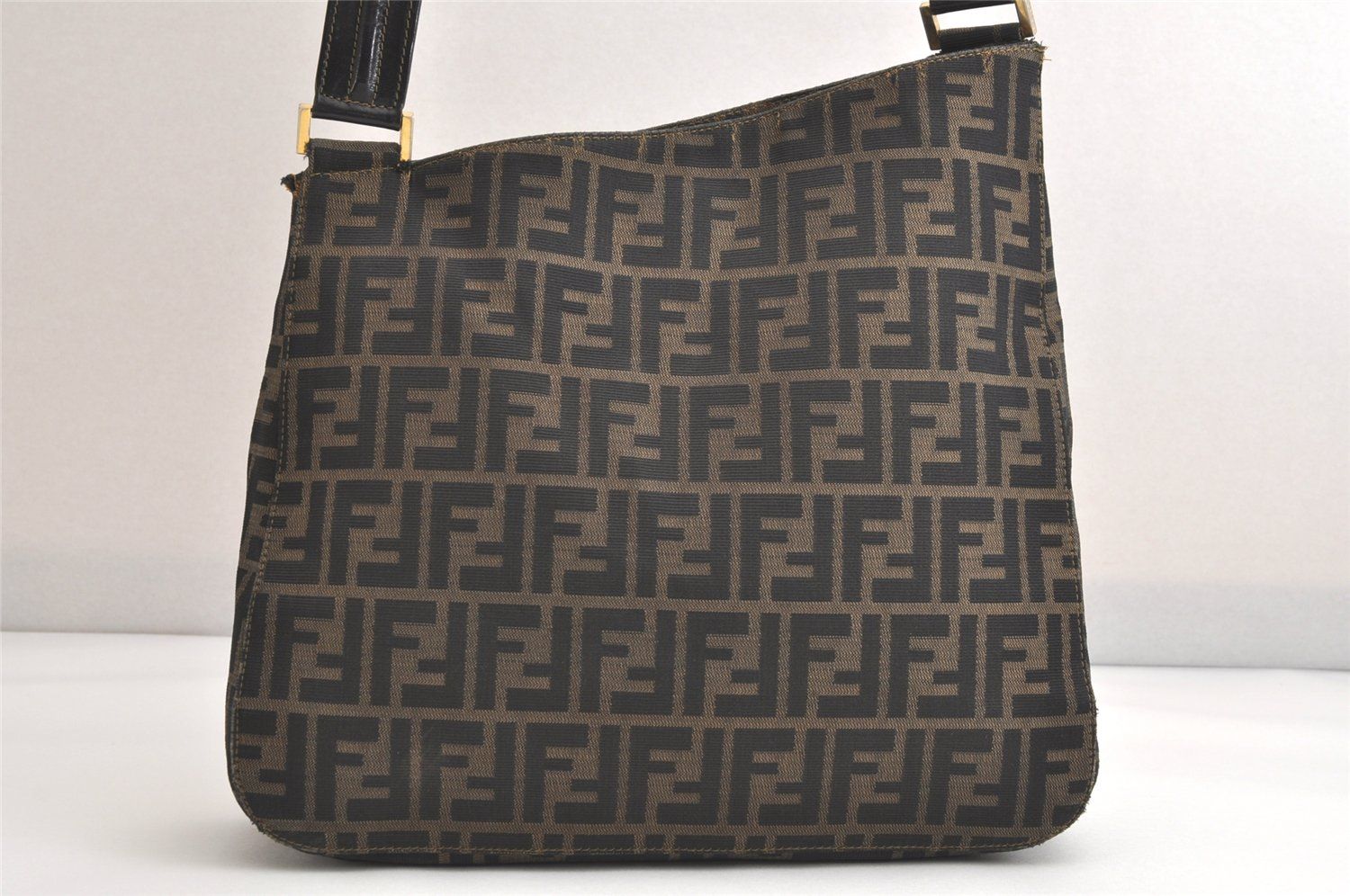 FENDI フェンディ ズッカ柄 ヴィンテージ ショルダーハンドバッグ キャンバス レザー ブラウン 4122N DECORATOM_COM_BR