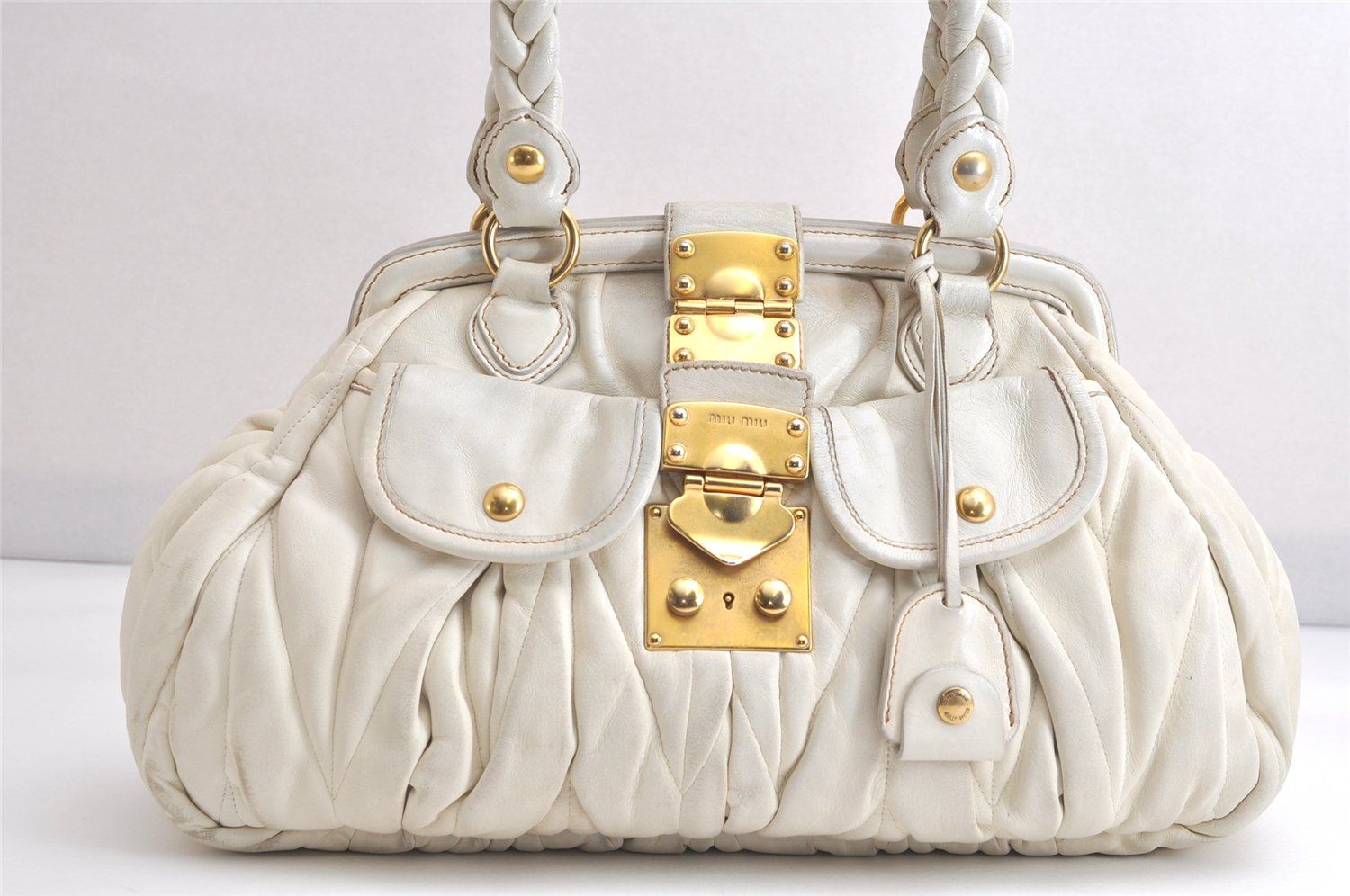 MIUMIU ミュウミュウ ヴィンテージ マトラッセ レザー ショルダーハンドバッグ ホワイト 4126N