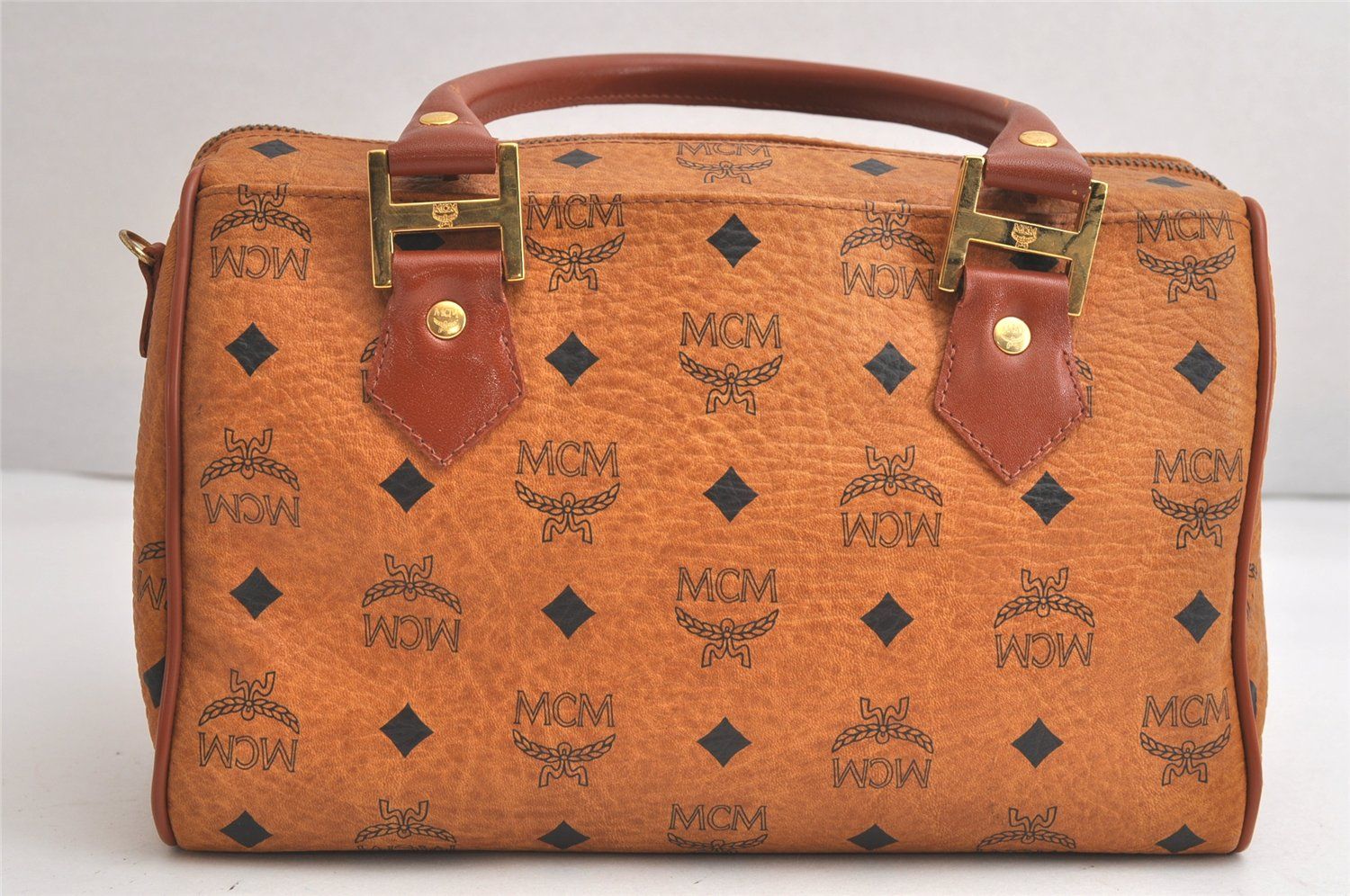 ボストンハンドバッグ