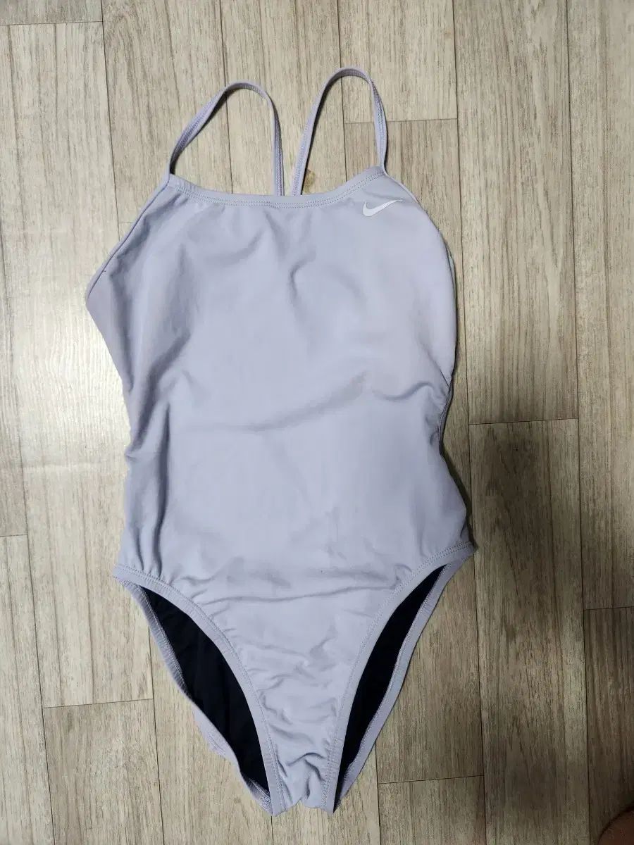 ナイキ カットアウト オキシジェン パープル 32サイズ