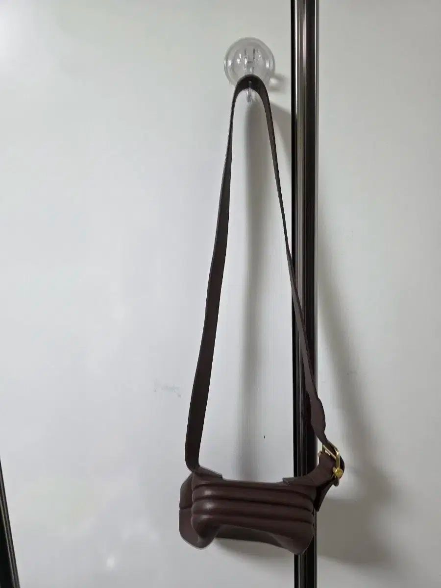 OSOI ブラウン キルティング ミニ クロスバック