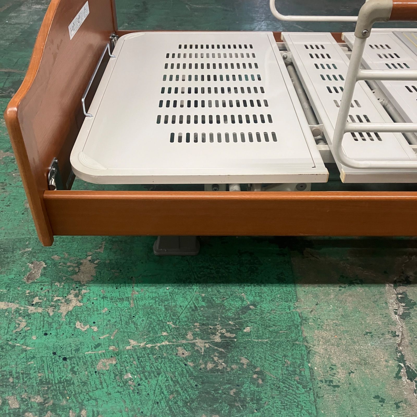 電動リクライニングベッド 介護用ベッド