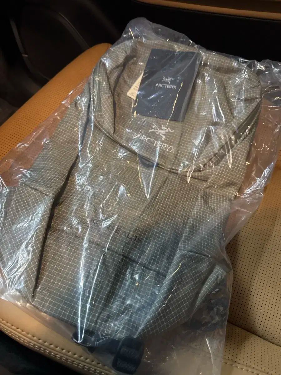 アークテリクス コンシール 15 ポリッジ カーキ カラー KOSOFT_CO