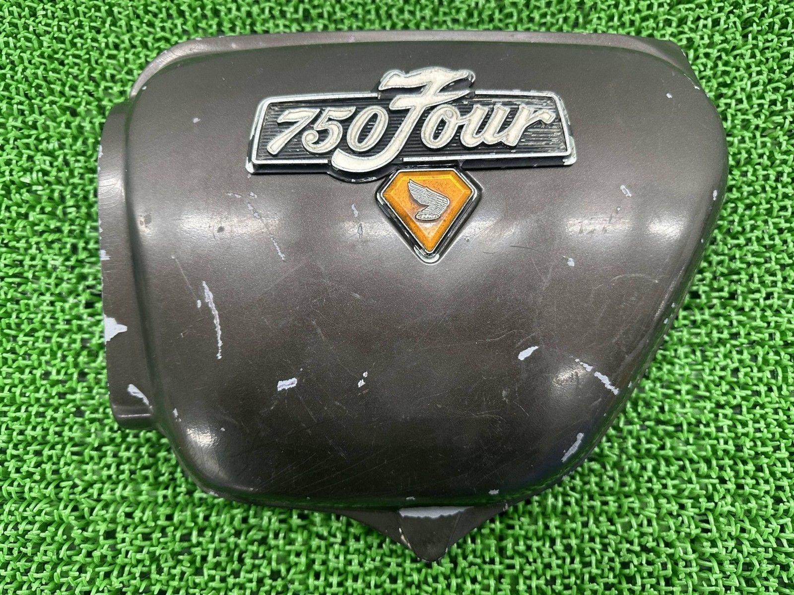CB750FOUR サイドカバー 左 ホンダ 純正 バイク 部品 CB750 DREAM 当時物 修復素材に コケキズ無し 品薄 車検 Genuine hA