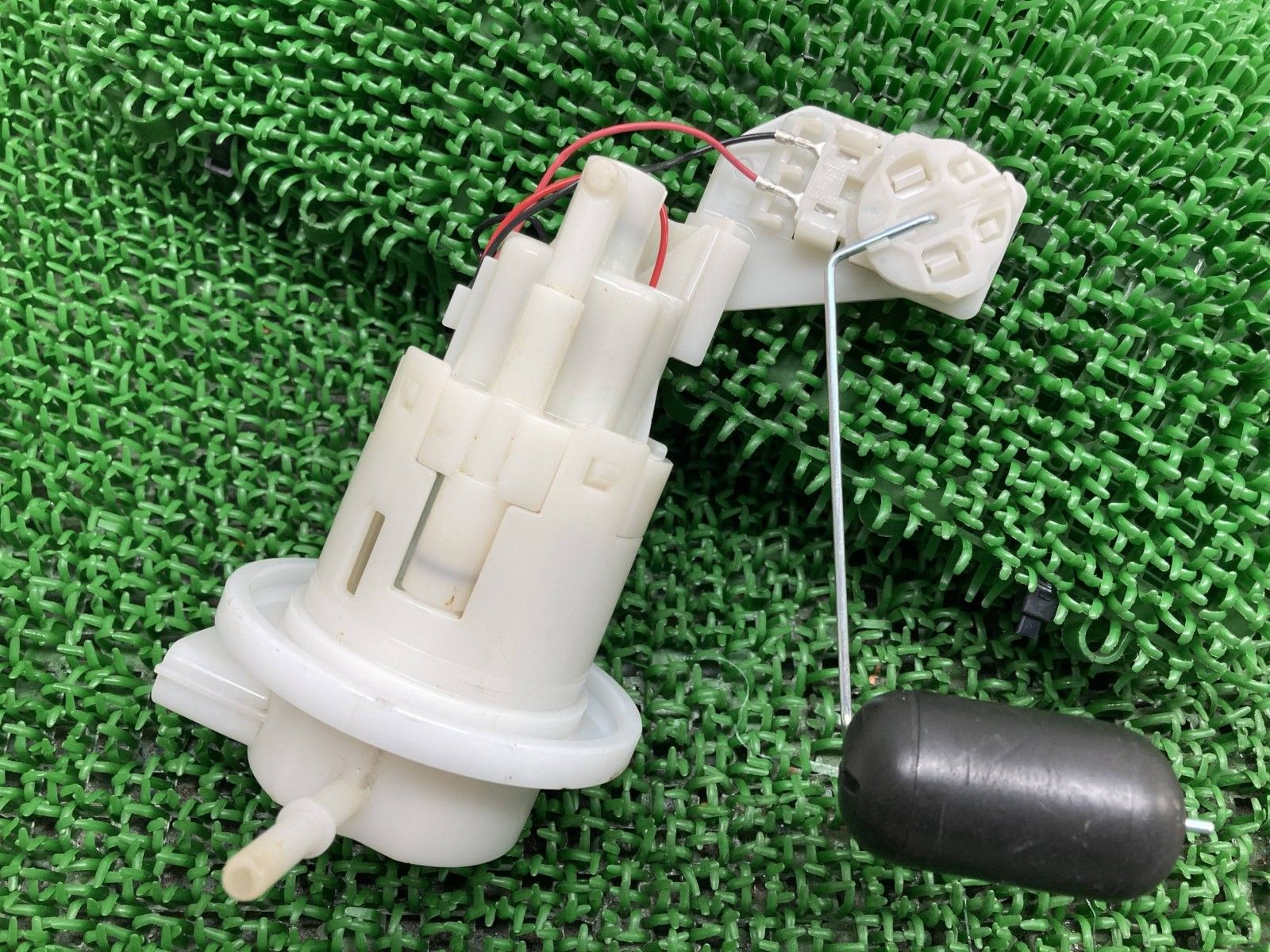 ジクサー150 フューエルポンプ 41 K 00 スズキ NG BG フューエルセンサー 燃料ポンプ コンディション良好 Rs