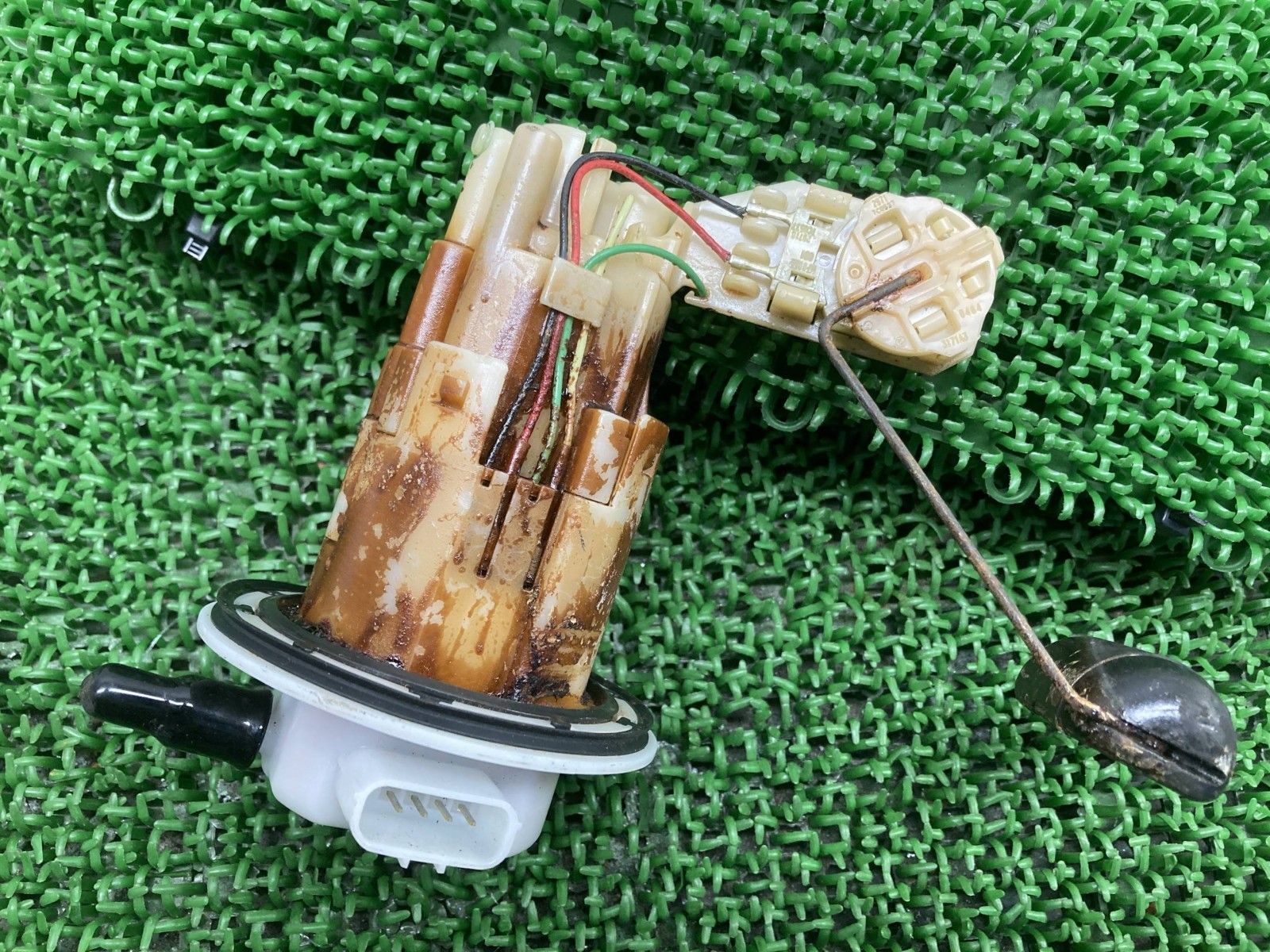 レブル250 フューエルポンプ ホンダ 純正 MC49 REBEL250 フューエルセンサー 燃料ポンプ 修復素材や部品取りに 品薄 Jw