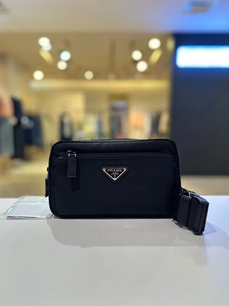 プラダ リナイロン ベルト スリングバック 2 VL 977