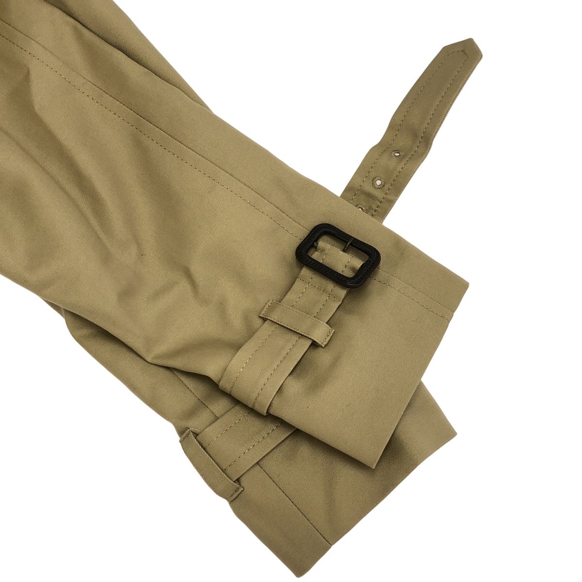 1835103424 ベージュ