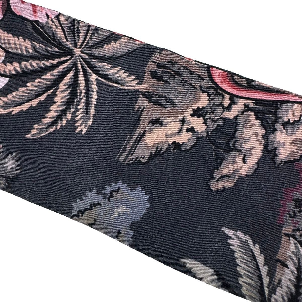 miu miu ミュウミュウ フラミンゴスカーフ ピンク系 - メルカリ 