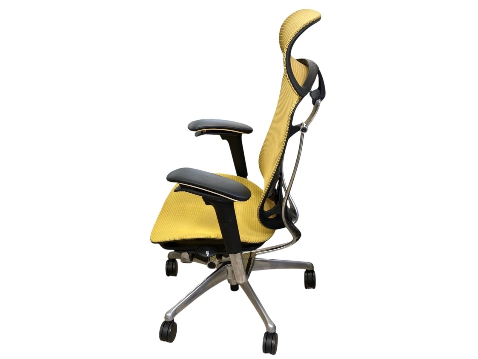 アジャスタブルアーム