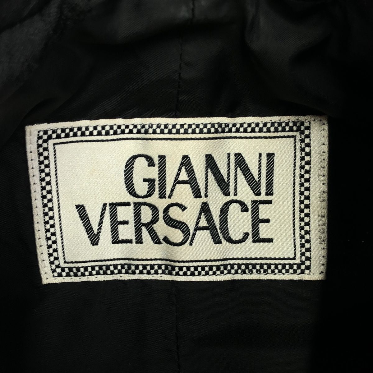 VERSACE