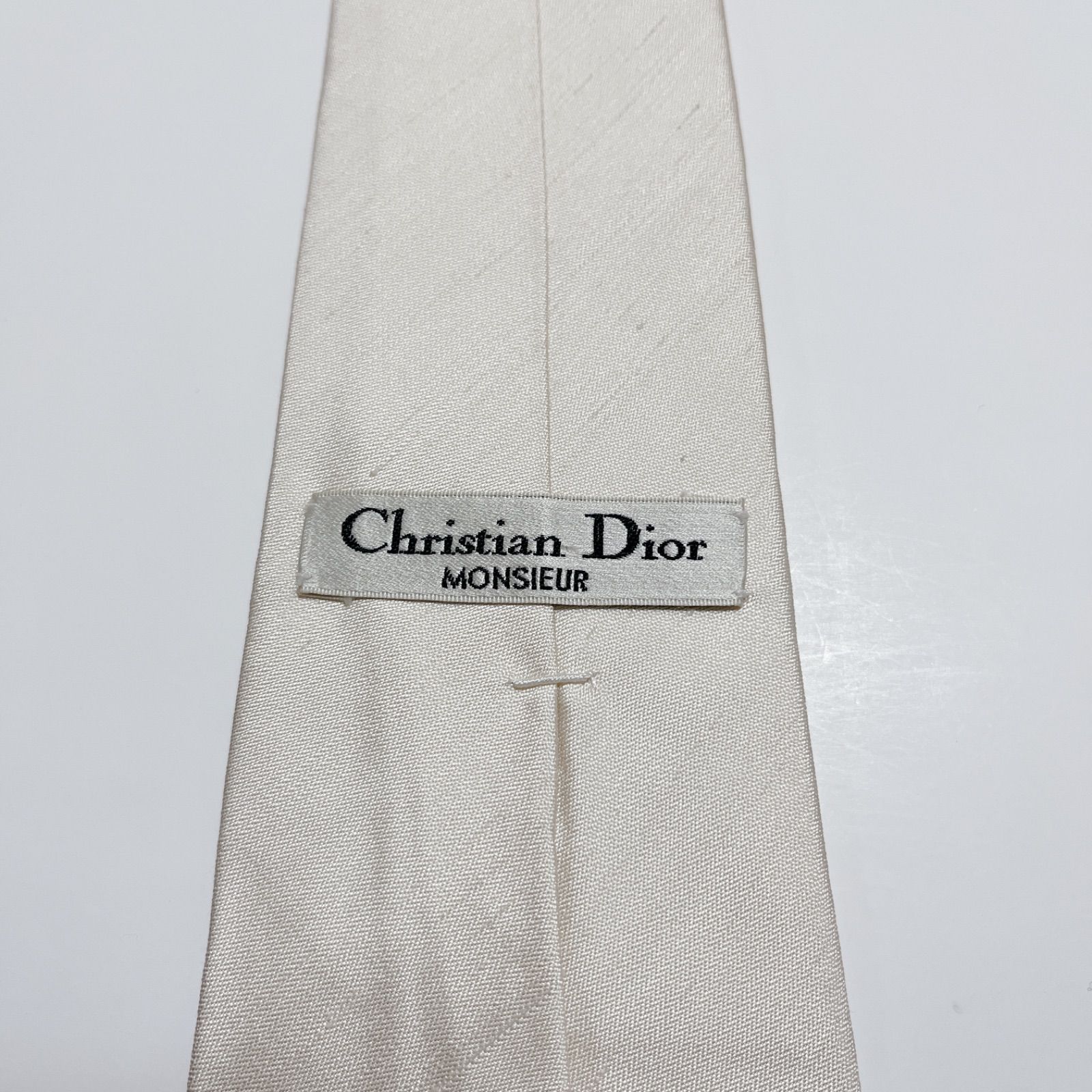 美品 クリスチャンディオールネクタイ ハイブランド ソリッドタイ 無地
