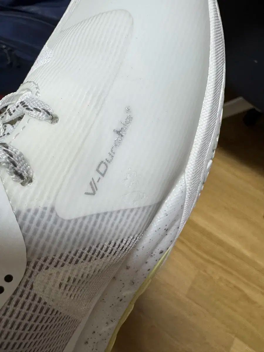  VICTOR ビクター バドミントンシューズ S 82 III NitroLite A_White その他 バドミントン