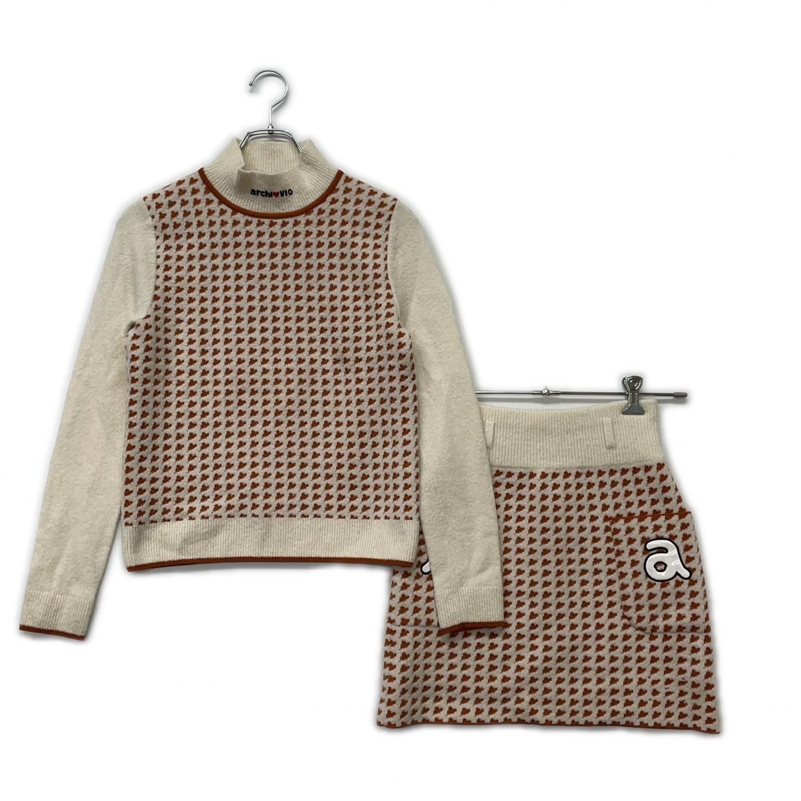レディース アルチビオ archivio セットアップ 36 S 白×茶 ホワイト×ブラウン ニット 長袖ハイネック×スカート ハート柄