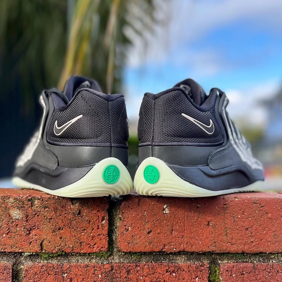 NIKE KD 18 EP 