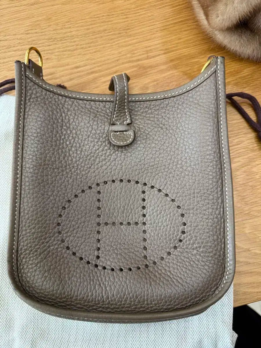 エルメス エブリン ミニ 16 エトープ